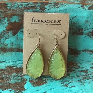 NWT. Francesca’s teardrop earrings in mint green